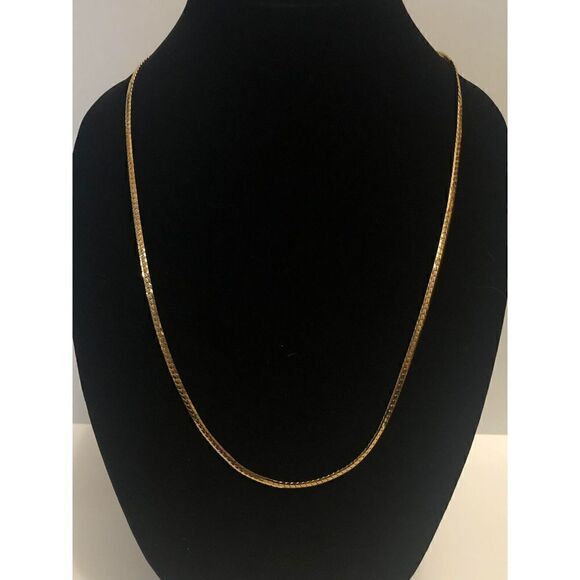 10 Monet  goldtone 27" heringbone Chain layering necklace - Picture 1 of 2